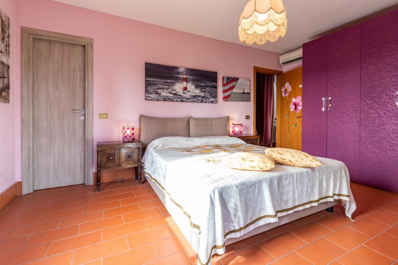 La Tana Delle Stelle B&B Di Charme E Relax Fara in Sabina Buitenkant foto