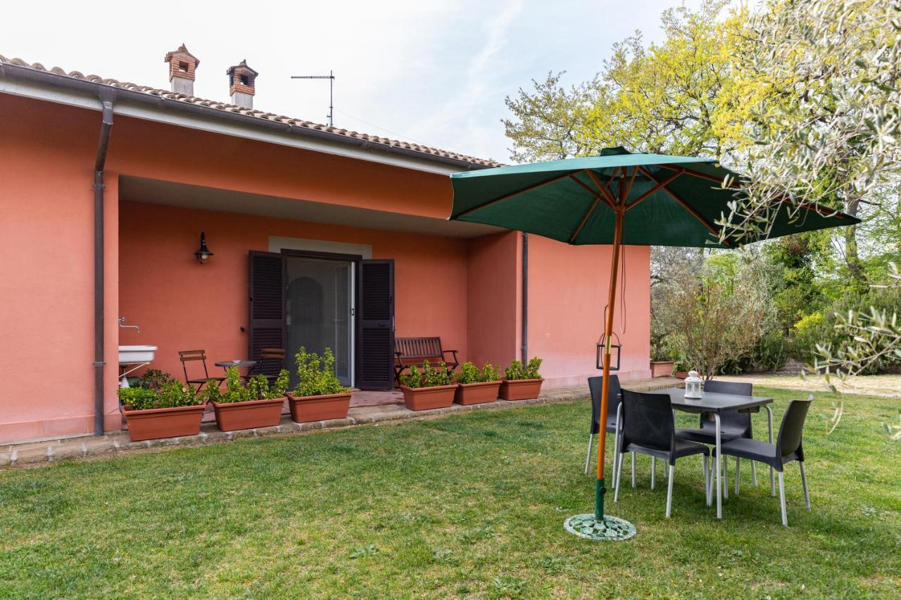 La Tana Delle Stelle B&B Di Charme E Relax Fara in Sabina Buitenkant foto