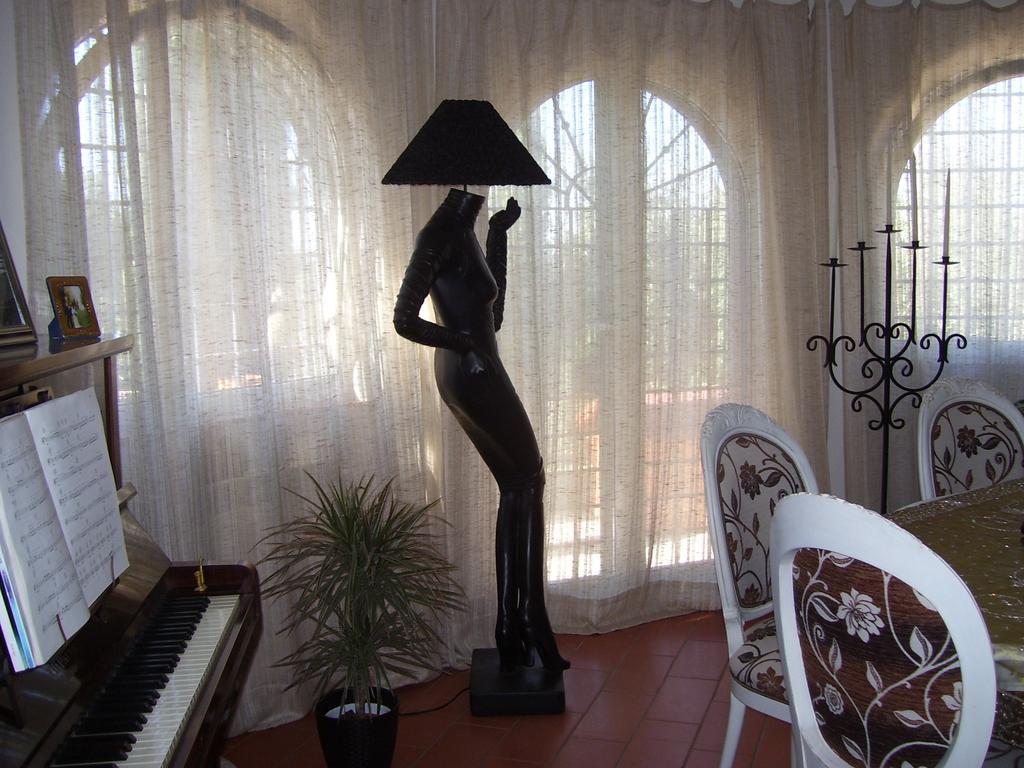 La Tana Delle Stelle B&B Di Charme E Relax Fara in Sabina Buitenkant foto